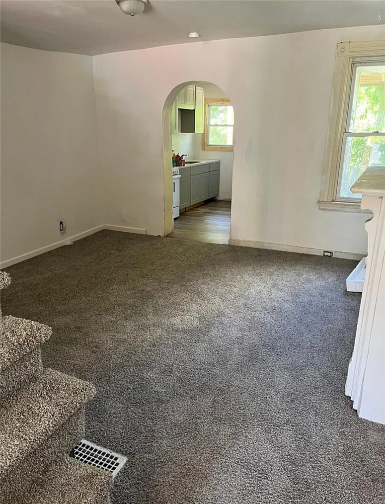 525 Glenwood Ave — photo 8