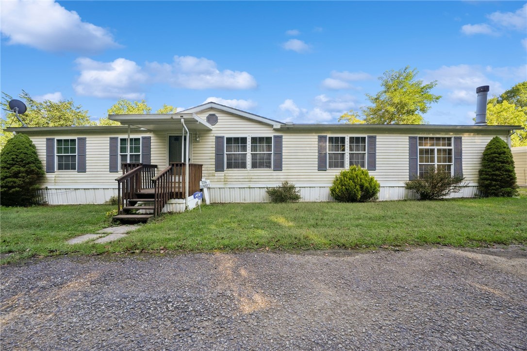 736 Sunset Dr — photo 1