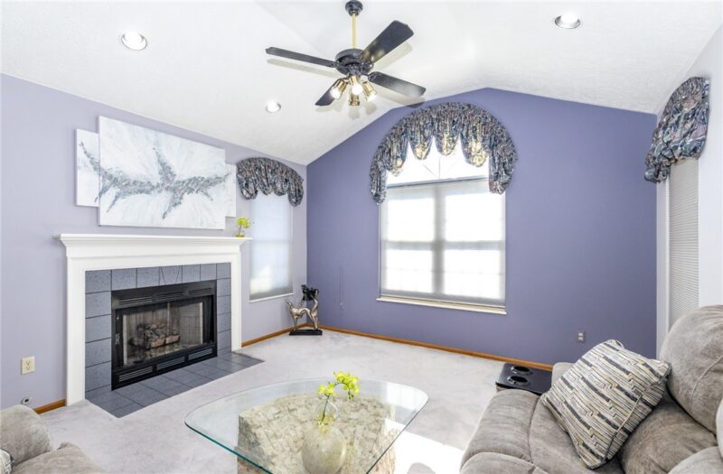 13 Ashford Dr — photo 5