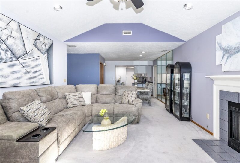13 Ashford Dr — photo 6