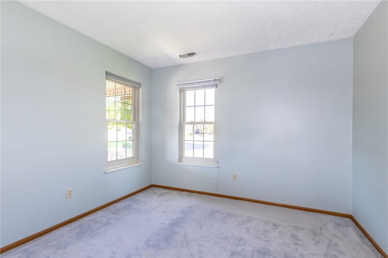 13 Ashford Dr — photo 7