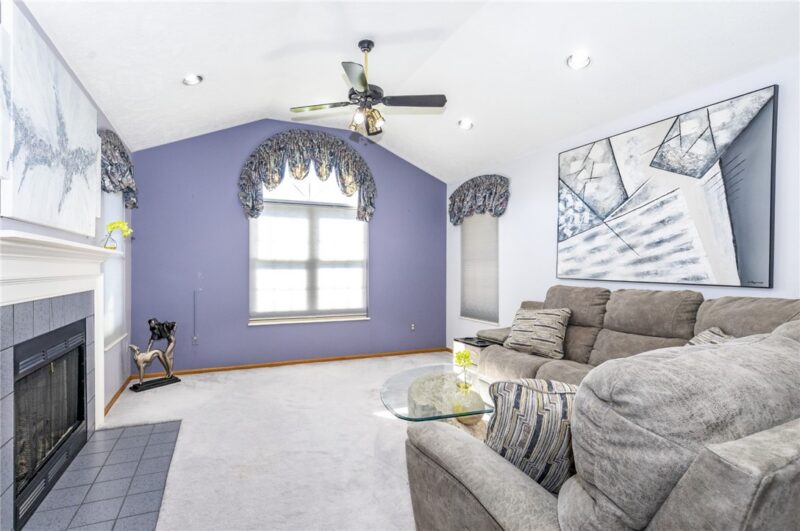 13 Ashford Dr — photo 8