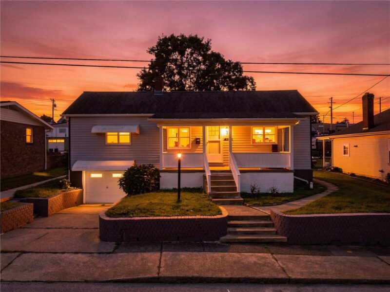 814 Graham St — photo 3