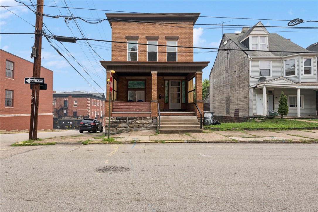 540 WASHINGTON AVE — photo 1