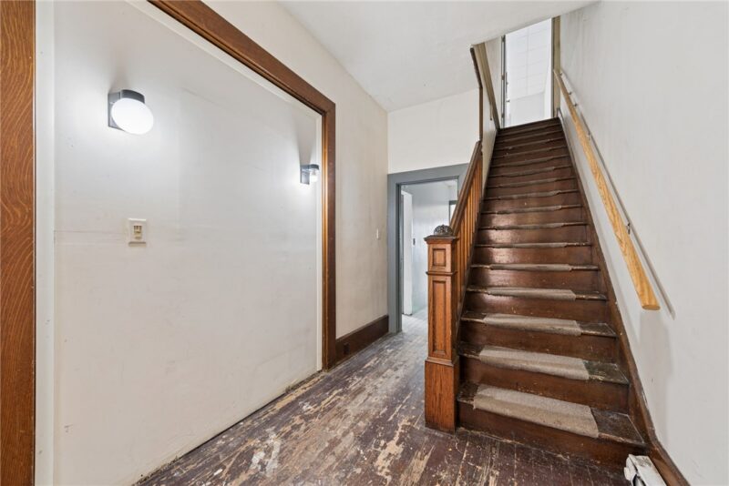 540 WASHINGTON AVE — photo 4