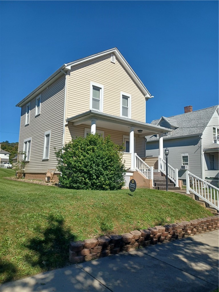408 1st Ave — photo 3