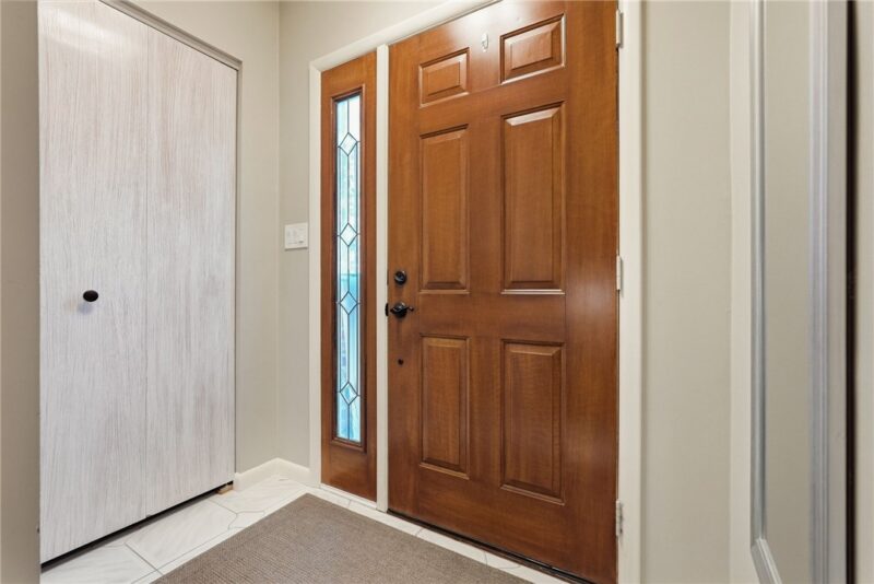 4562 Bucktail Drive — photo 3