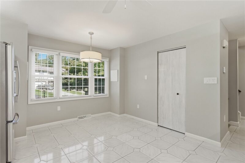 4562 Bucktail Drive — photo 6