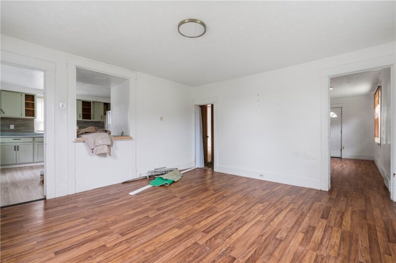 3302 N 31st Ave — photo 7