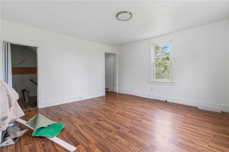 3302 N 31st Ave — photo 8