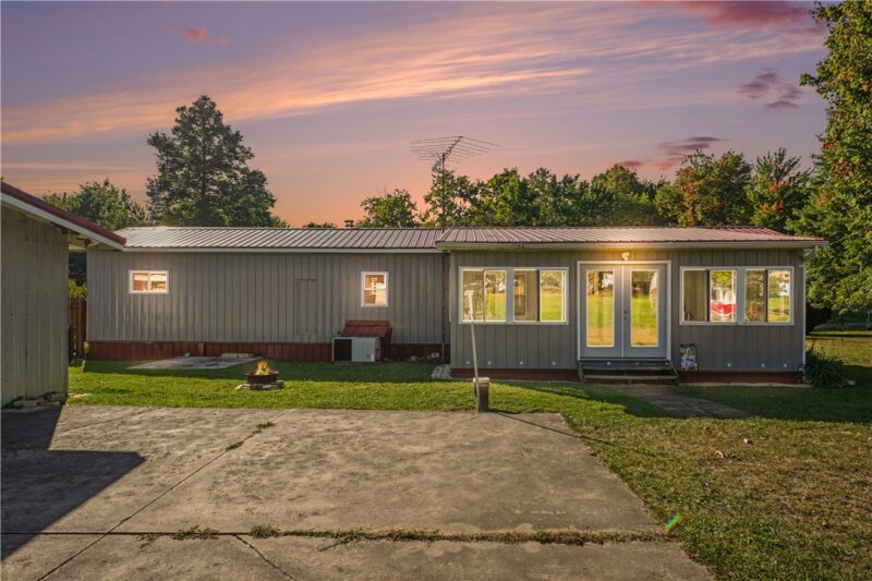14574 Evergreen Dr — photo 2