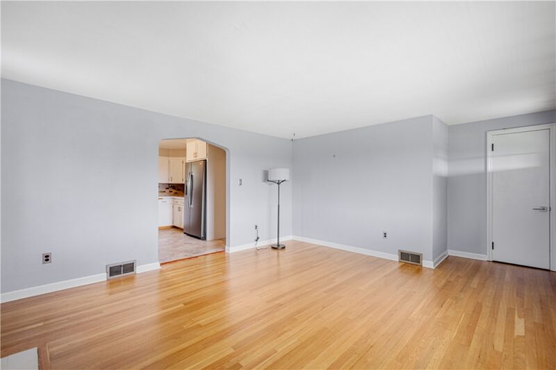 3492 Washington Pike — photo 8