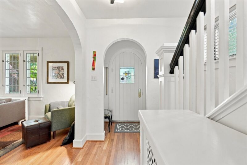 1305 Malvern AVENUE — photo 4