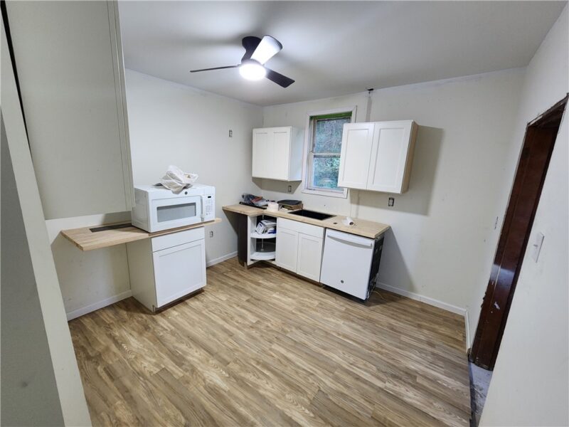 229 Freeport Rd — photo 4