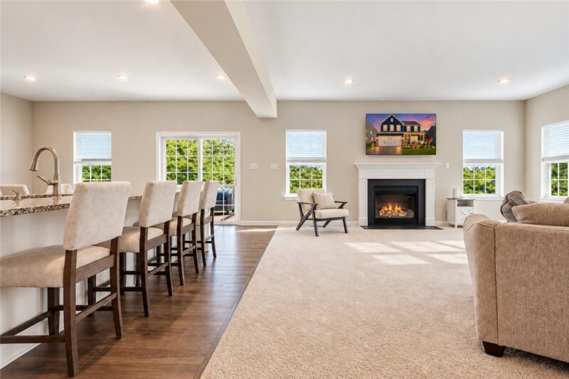558 Dogwood Ln — photo 4