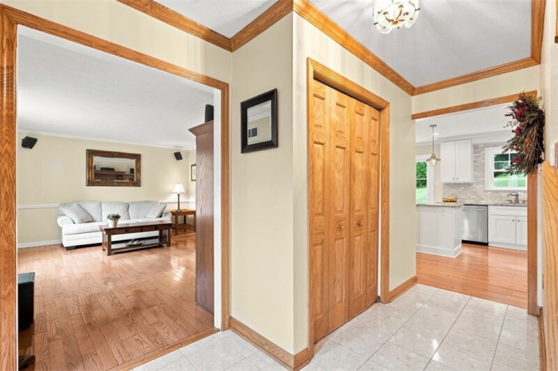 1123 Rial Drive — photo 5
