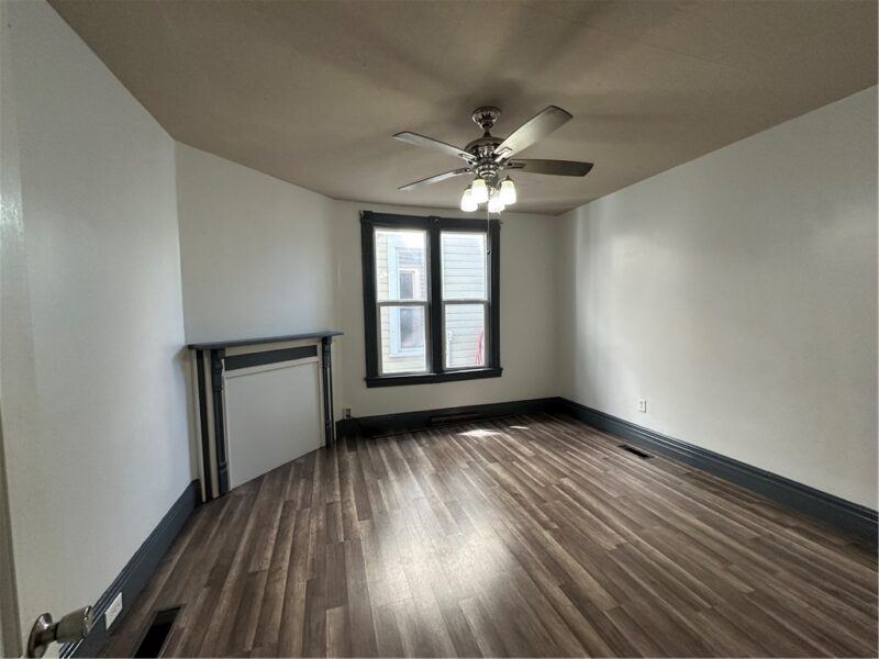 215 1st Avenue — photo 7