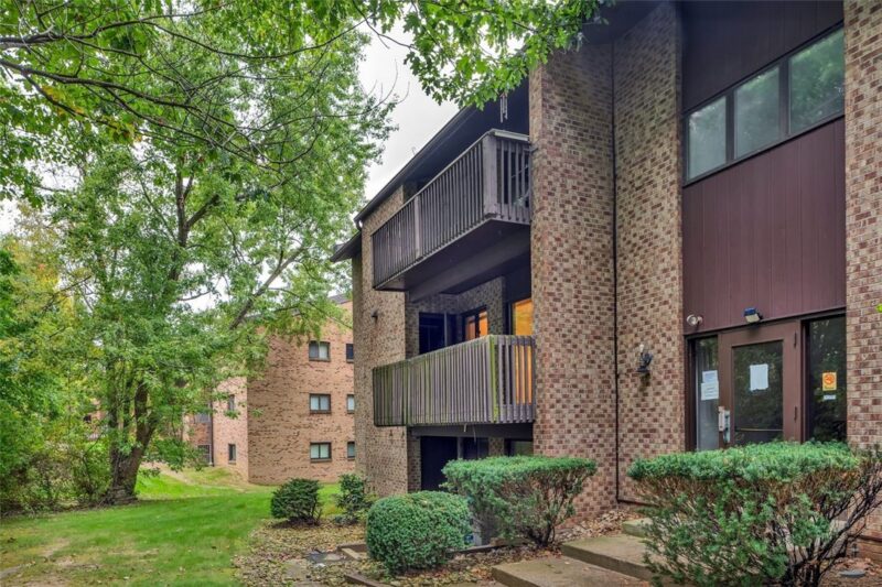 1205 Dutilh Rd 7 — photo 5