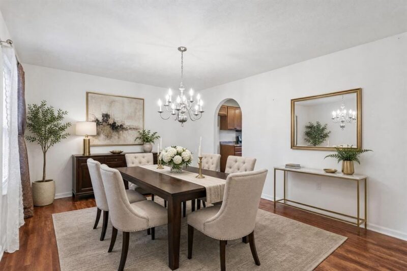 304 Maplewood Lane — photo 3
