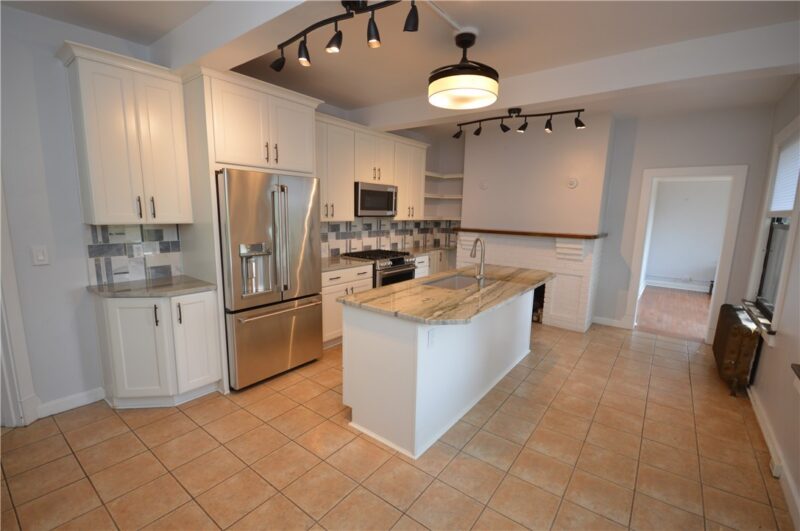 4323 Andover Terrace — photo 5