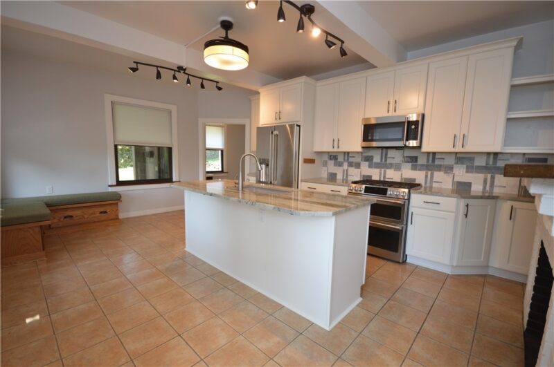4323 Andover Terrace — photo 6