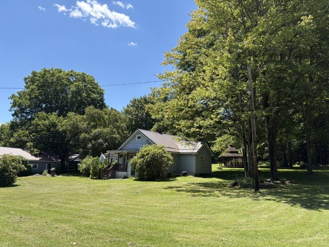 250 Fredericks Rd — photo 2