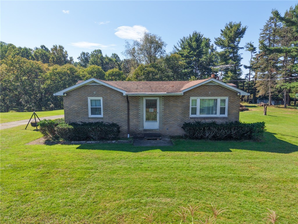 95 Maplewood Rd — photo 1