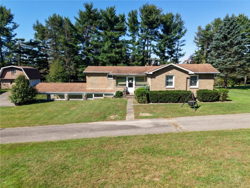 95 Maplewood Rd — photo 3