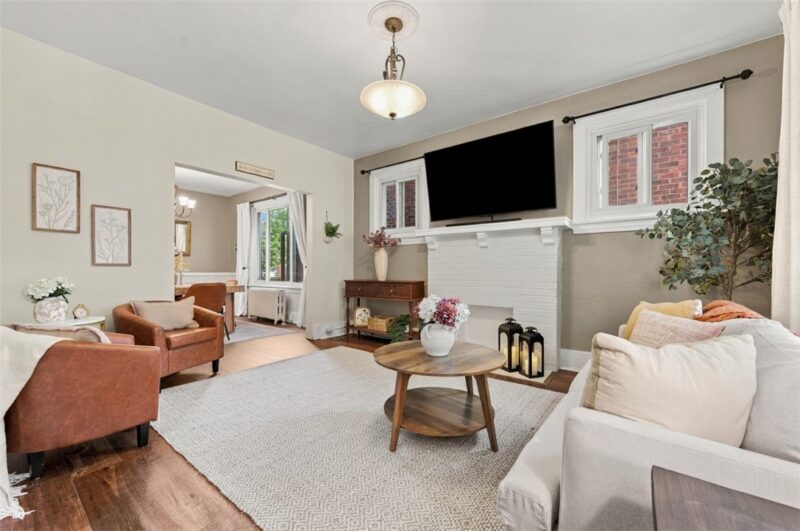 48 Maplewood Street — photo 6