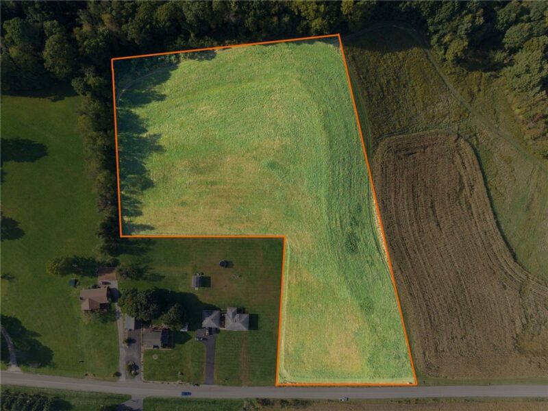 1270 Middletown Rd — photo 2
