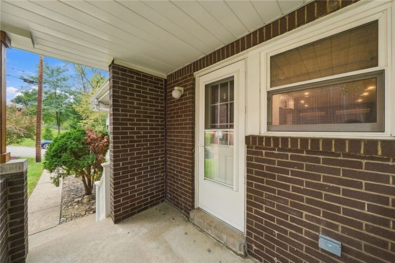 4309 Superior St — photo 2