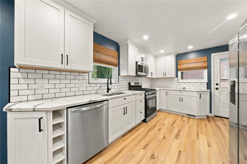 4309 Superior St — photo 8