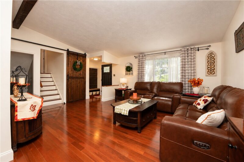 120 Tory Rd — photo 6
