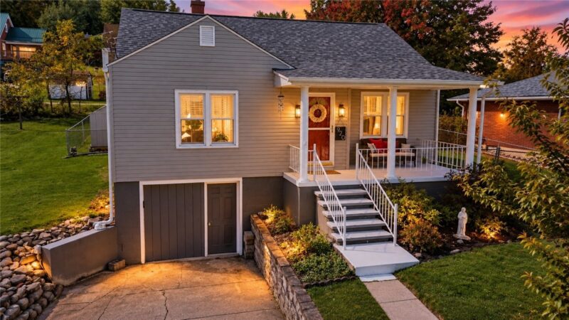 920 Lynn Ave — photo 2
