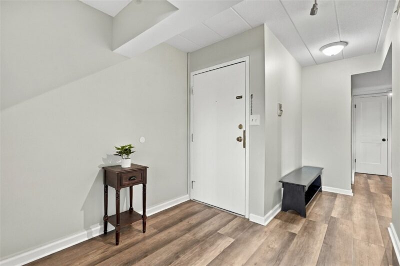 333 S Highland 701 — photo 3