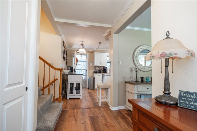 2423 Manown Rd — photo 4