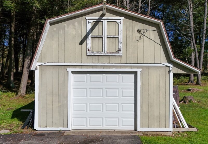 26 Country Club Rd. — photo 4