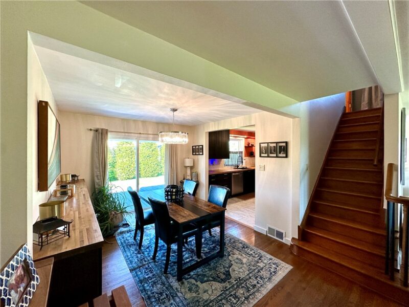 212 W Fairmont Ave — photo 7