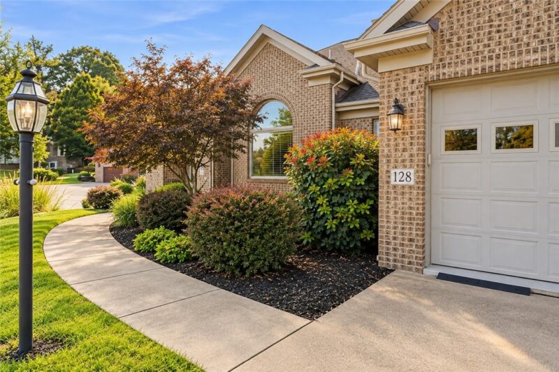 128 Dyers Stone Dr — photo 4