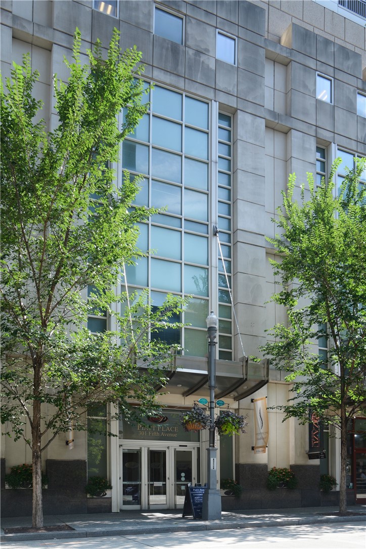 301 5th Ave 719 — photo 1