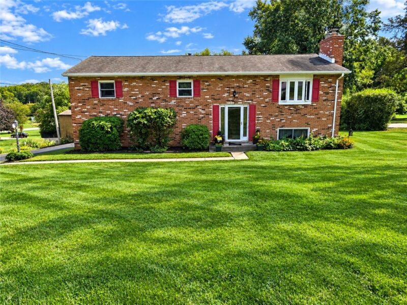 102 Carol Dr
