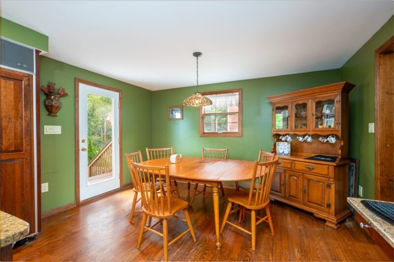 1286 Lakemont Dr — photo 5