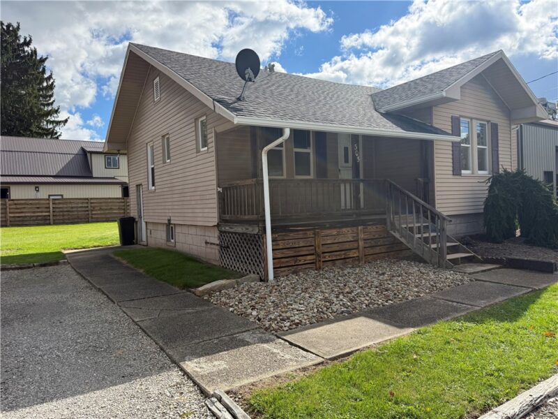 305 Meridian Rd — photo 3