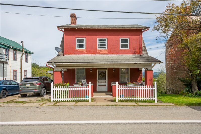 2189 E National Pike — photo 2