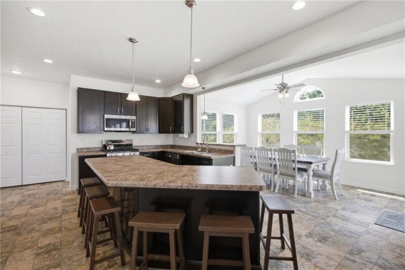 304 Rose Hill Ct — photo 8