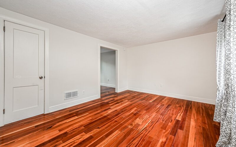 15 Avon DRIVE — photo 5