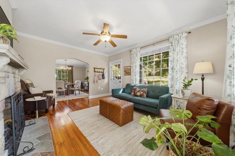 9735 Mccutcheon Ave — photo 5