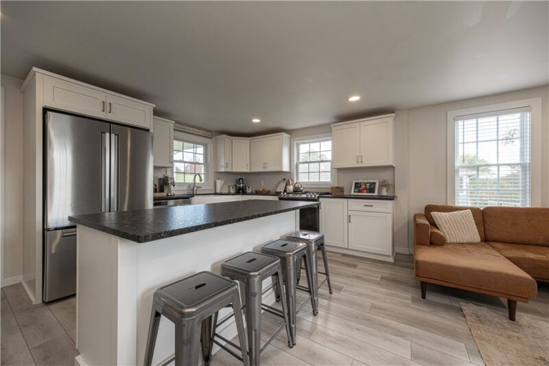 51 Florence Dr — photo 6