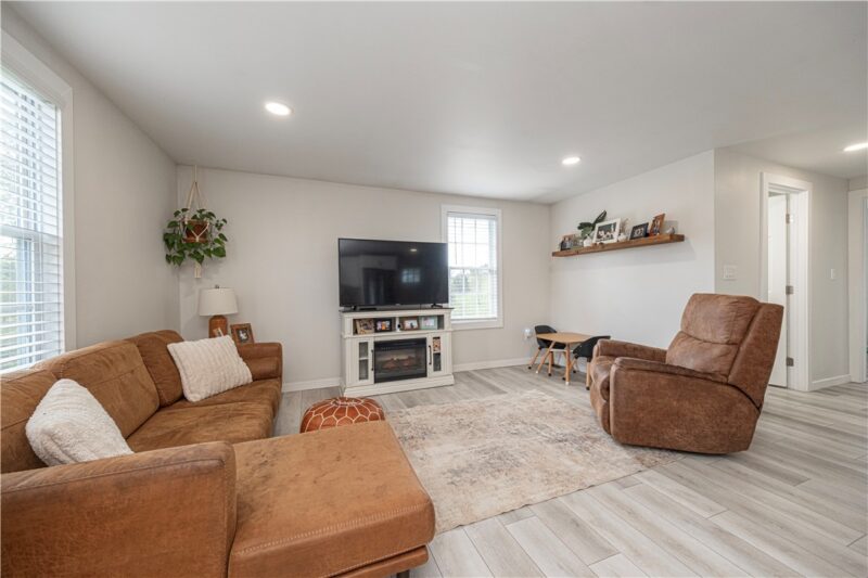 51 Florence Dr — photo 8