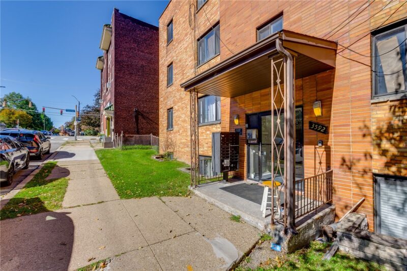 3592 Brighton Rd — photo 3